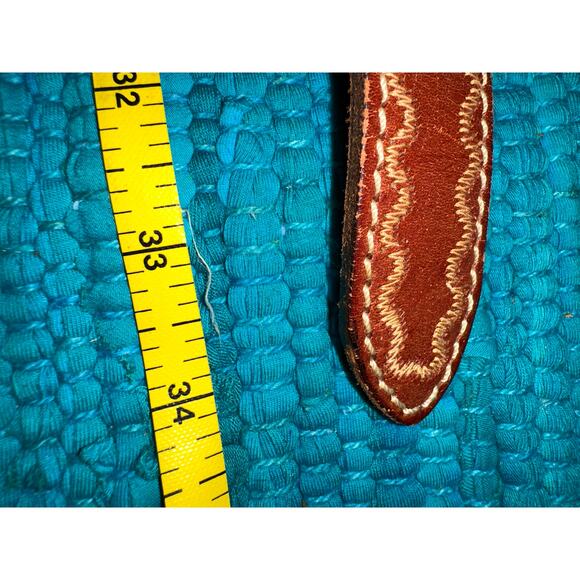 VINTAGE 80\'s STITCHED STUDDED LEATHER BELT W/ TURQUOISE STONES main image 6